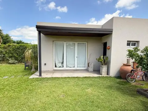 Casa 3 dormitorios, Los Algarrobos  al 1000, Ybarlucea, barrio Las Magnolias