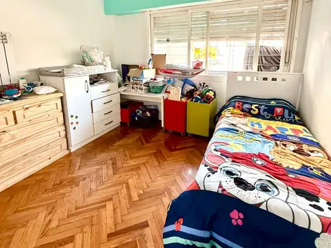 Departamento 3 ambientes con balcón, terraza y lavadero independiente