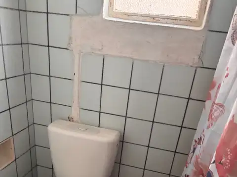 Depto Tipo Casa en Venta 70 años