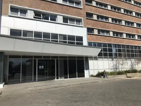 Oficina en Venta con 6 cocheras