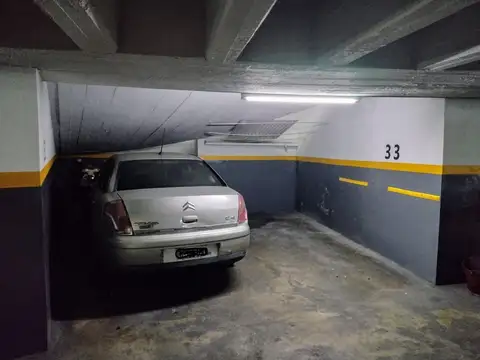 Venta cochera doble en Recoleta