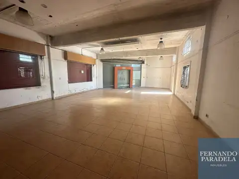 Local - Barrio Parque Leloir