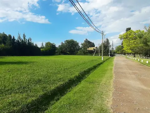 Terreno en Venta en Lobos, USD 25.000