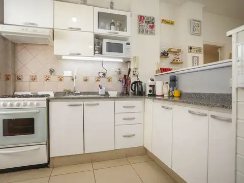 Depto Tipo Casa en Venta 62 años