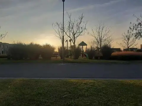 Terreno en Venta en Puertos - Barrio Ceibos, USD 125.000