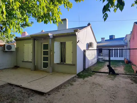 Casa en venta en Villa Elisa