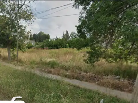 Terreno en Venta 30  mts Fondo