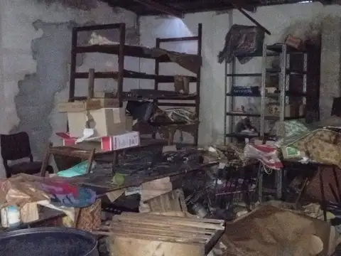 Galpon en Venta en Lanus Este, USD 40.000