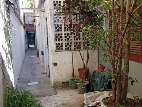 Galpon en Venta en Lanus Este, USD 40.000