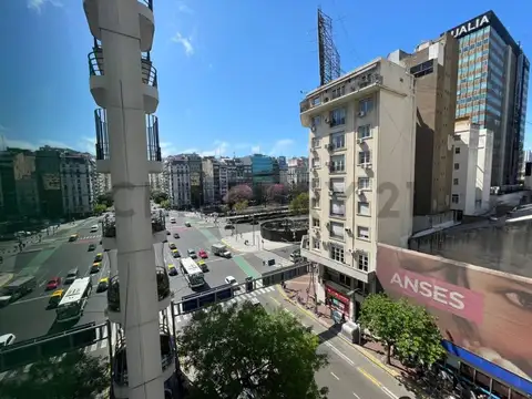 Oficina 7 ambientes con 3 baños