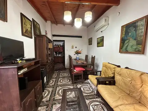 VENTA CASA 3 AMB. C/COCHERA Y PARRILLA-TORTUGUITAS