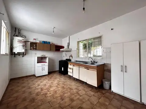 VENTA CASA 2 DORMITORIOS EN ZONA SUR