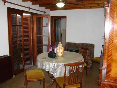 PH en venta - 1 dormitorio 1 baño - 60Mts2 - Lobos