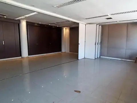 Oficina en Alquiler en Boca, USD 3.000