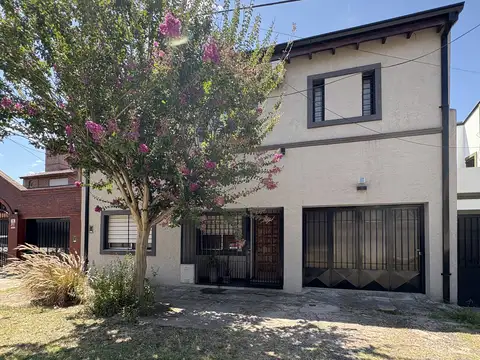 Casa en venta en Campana