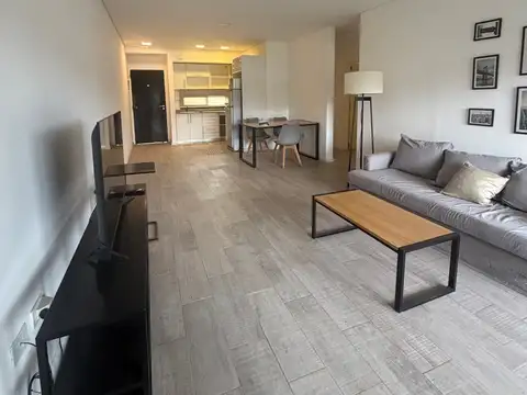 LA CAÑADA VILLAGE .