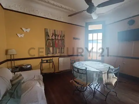 Departamento en Venta en Monserrat, USD 135.000