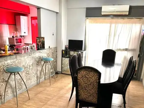 Amplio 3 Ambientes con Balcón