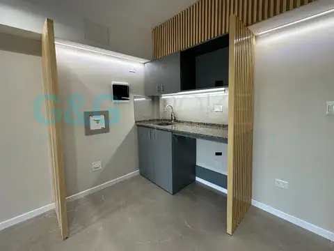 Oficina en Alquiler al Sur