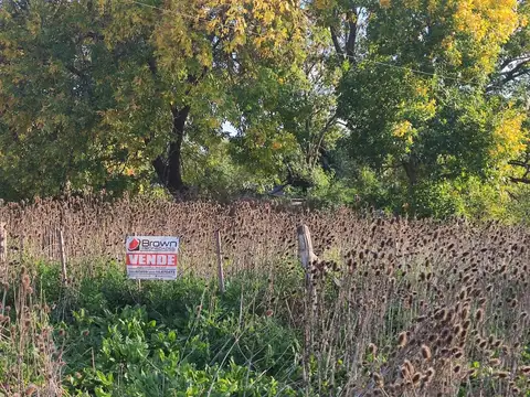 AV. LAGUNA DE LAS BARRANCAS 200
