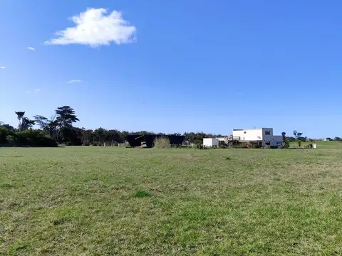 Terreno en Venta en Miramar, USD 37.000