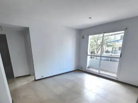 Departamento en Venta en Luis Agote, USD 95.000