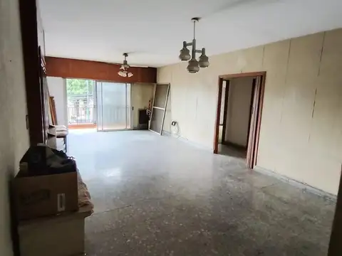 Local - Ituzaingó Norte