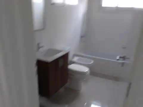 Avenida Rivadavia 15298 , Piso 3