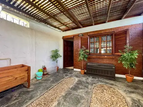Depto Tipo Casa en Venta de 3 ambientes