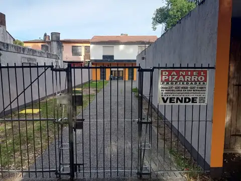 2 DUPLEX + GARAGE SOBRE LOTE DE 10 X 40 MTS. - VENTA EN BLOCK  