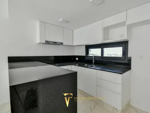 Departamento en Venta en Villa Luro, USD 198.000