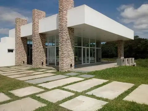 Club De Campo Marinas Del Taragui