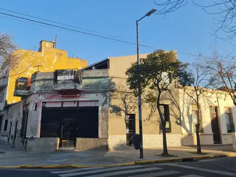 CACHI Y JOSE C PAZ, IDEAL PARA UNIFICAR EL LOCAL CON LA CASA