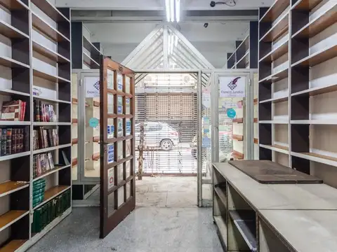 Local en Venta en Tribunales, USD 193.000