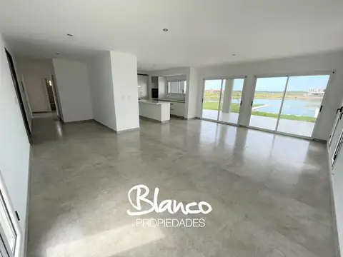 Casa en Venta al Noreste