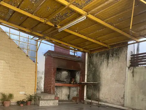 Casa en venta en Barrio Mariano Moreno