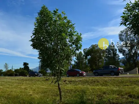 LOTE + CASA A TERMINAR EN LOS MOLLES