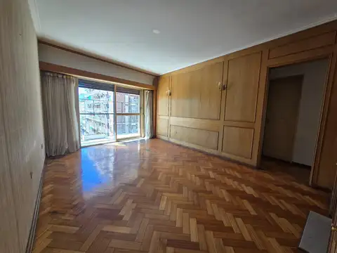 AV RIVADAVIA al 4600