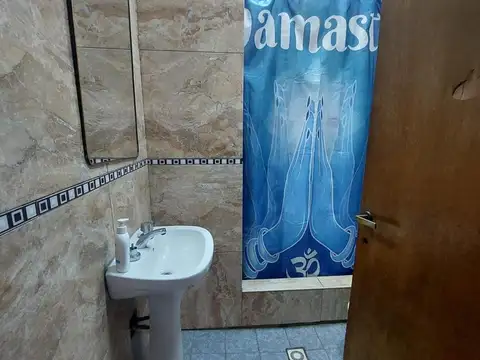 CASA EN VENTA, B° SAN CAYETANO - LUJAN BS. AS