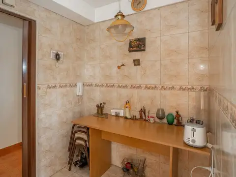 AV DONATO ALVAREZ 2000