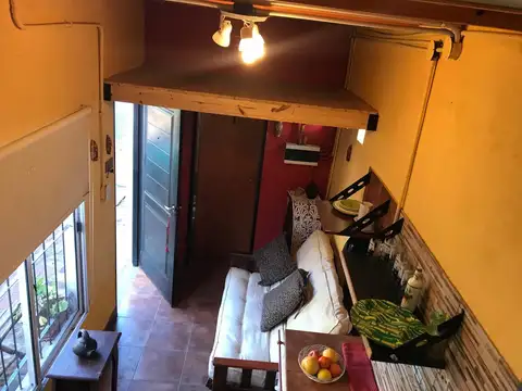 Casa 9 ambientes con 5 baños