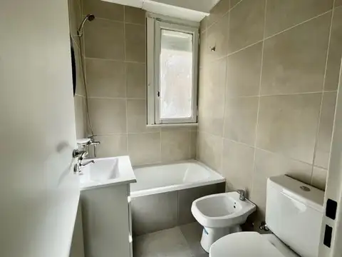 RIVADAVIA, AV. 2500, Piso 3