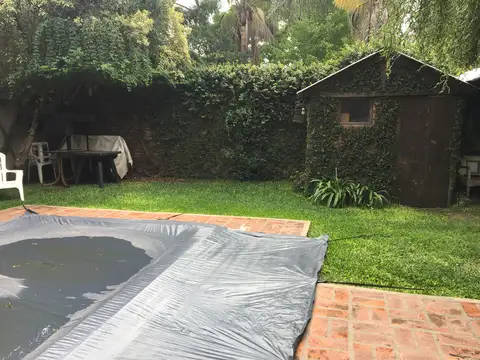 Casa en Venta con 1 cochera