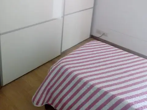 Alte G Brown 1800, Piso 1