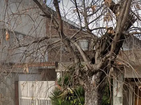 escultor Santiago Parodi 5200