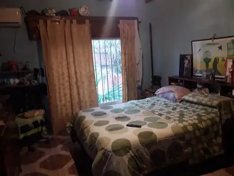 Casa en Venta en Castelar, USD 120.000