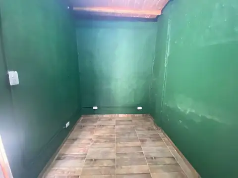 Galpon en Alquiler en Lanus Oeste, $ 700.000