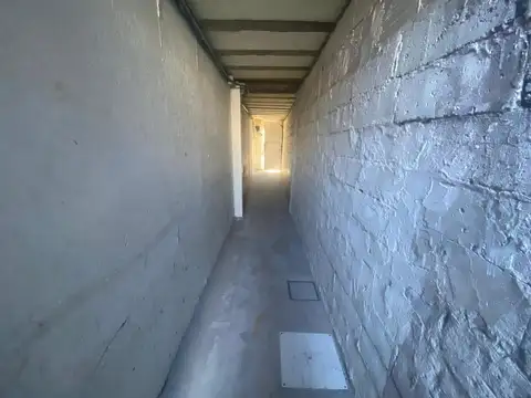 Galpon en Alquiler en Lanus Oeste, $ 700.000