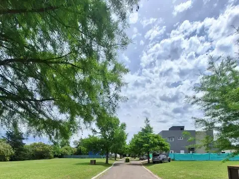 Terreno en Venta en Brujas, USD 38.000