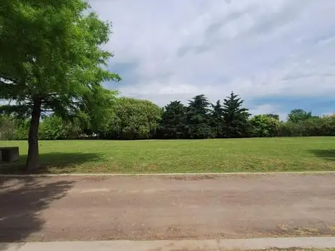 Terreno en Venta en Brujas, USD 38.000